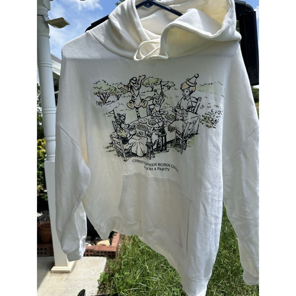 Disney Winnie The Pooh Cream Graphic Pullover Hoodie Unisex 's Size XL